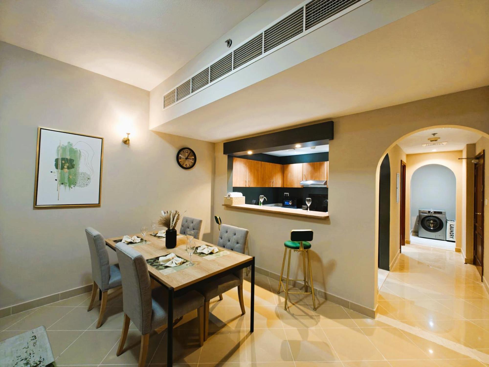 369 Stays- 1 Bedroom Apartment In Sports City Dubai Exterior photo